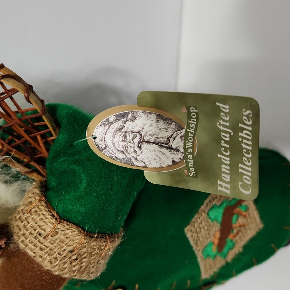 NWT Santa's Workshop Handcrafted Collectibles 16" Santa - Picture 10 of 10